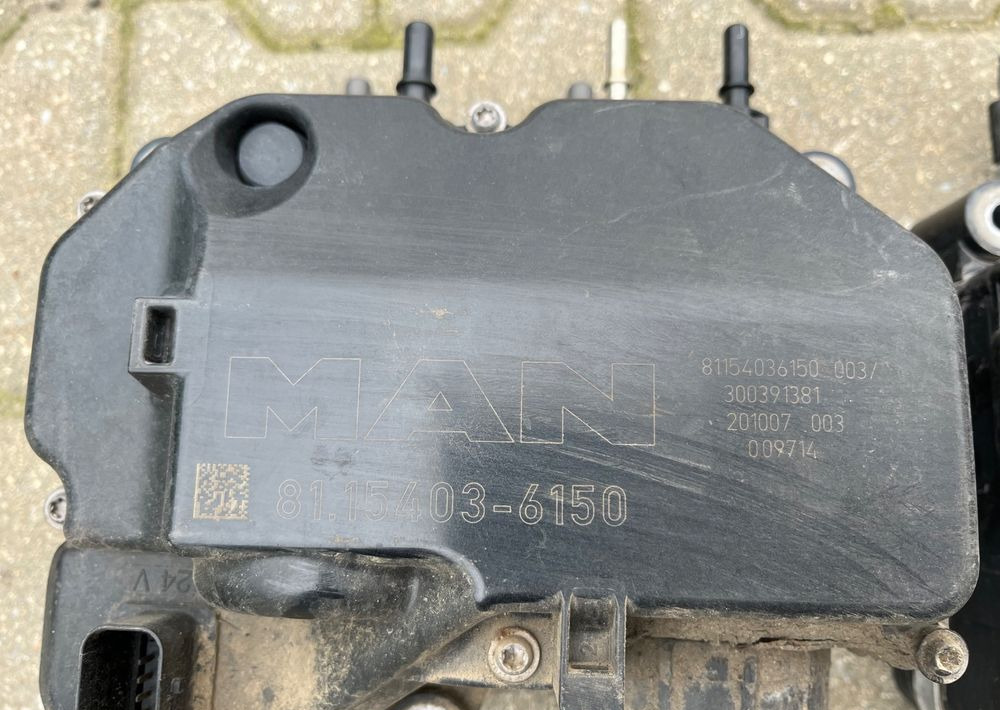 Pompa Adblue MAN TGX TGS euro 6 moduł ad blue - Préparation du carburant pour Camion: photos 3 Pompa Adblue MAN TGX TGS euro 6 moduł ad blue - Préparation du carburant pour Camion: photos 3