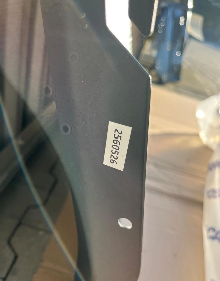 SCANIA R S OSŁONA ZABUDOWA KATALIZATORA NOWA 2650526 - Carrosserie et extérieur: photos 2 SCANIA R S OSŁONA ZABUDOWA KATALIZATORA NOWA 2650526 - Carrosserie et extérieur: photos 2