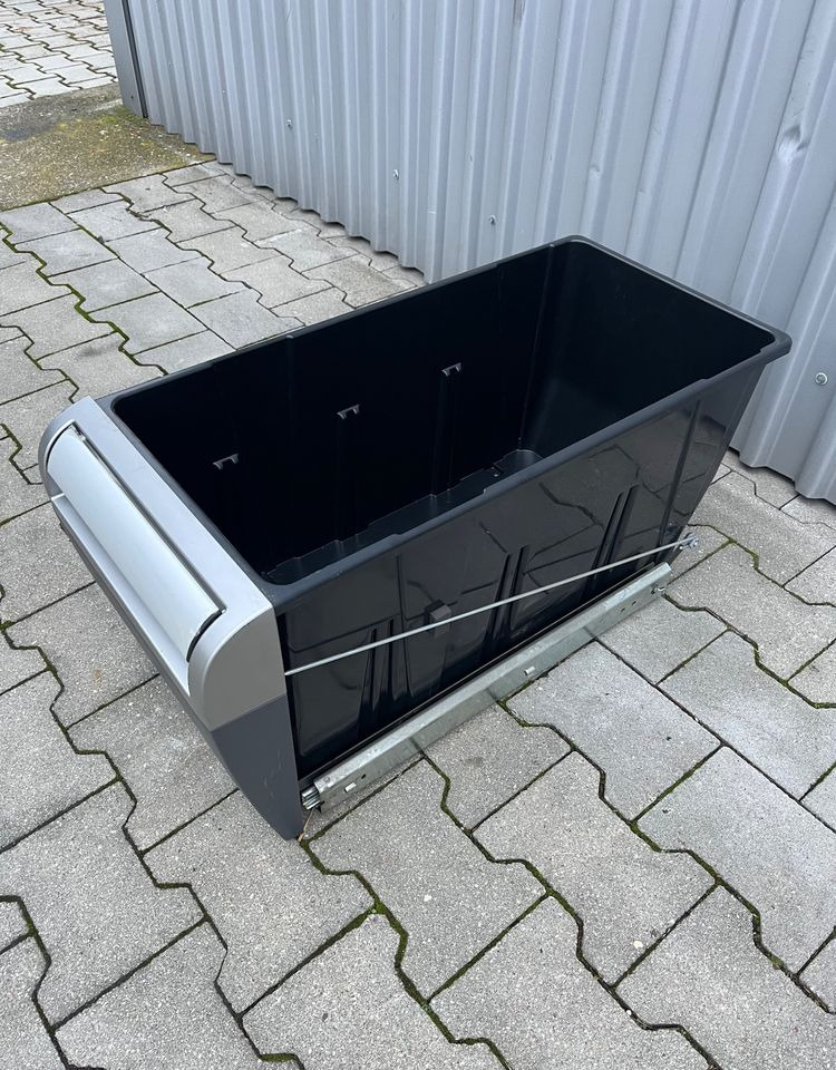 Schowek pod łóżko DAF XF 106 euro 6 szuflada box - Cabine et intérieur pour Camion: photos 2 Schowek pod łóżko DAF XF 106 euro 6 szuflada box - Cabine et intérieur pour Camion: photos 2