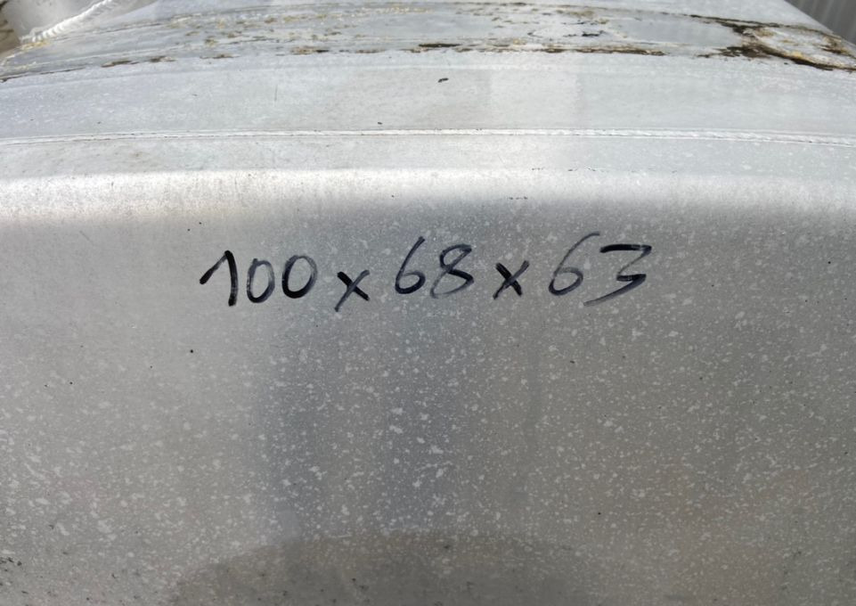 Zbiornik paliwa MAN TGX TGS 375 litrów bak - Réservoir de carburant pour Camion: photos 5 Zbiornik paliwa MAN TGX TGS 375 litrów bak - Réservoir de carburant pour Camion: photos 5