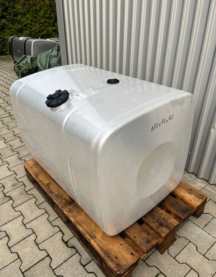 Zbiornik paliwa MAN TGX TGS 460 litrów bak - Préparation du carburant pour Camion: photos 2 Zbiornik paliwa MAN TGX TGS 460 litrów bak - Préparation du carburant pour Camion: photos 2