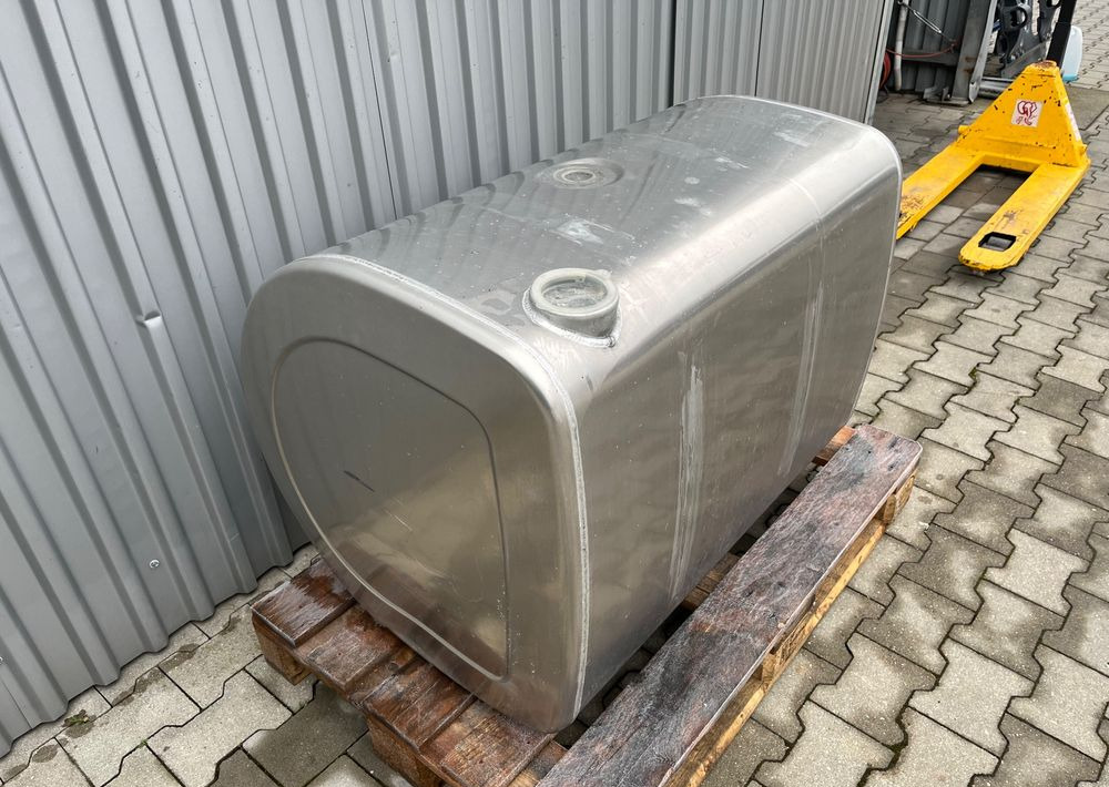 Zbiornik paliwa Volvo FH FM Renault 405 litrów bak 101 cm - Préparation du carburant pour Camion: photos 3 Zbiornik paliwa Volvo FH FM Renault 405 litrów bak 101 cm - Préparation du carburant pour Camion: photos 3