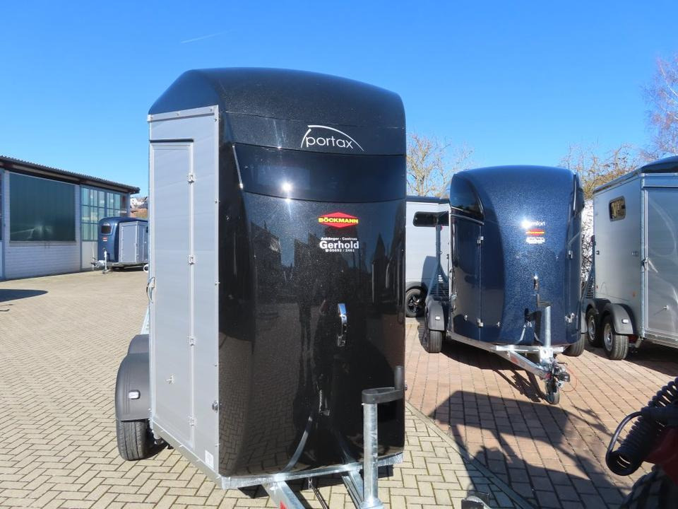 Böckmann Portax SKA 2024 Neuheit Pferdeanhänger Sattelkammer - Van chevaux: photos 4 Böckmann Portax SKA 2024 Neuheit Pferdeanhänger Sattelkammer - Van chevaux: photos 4