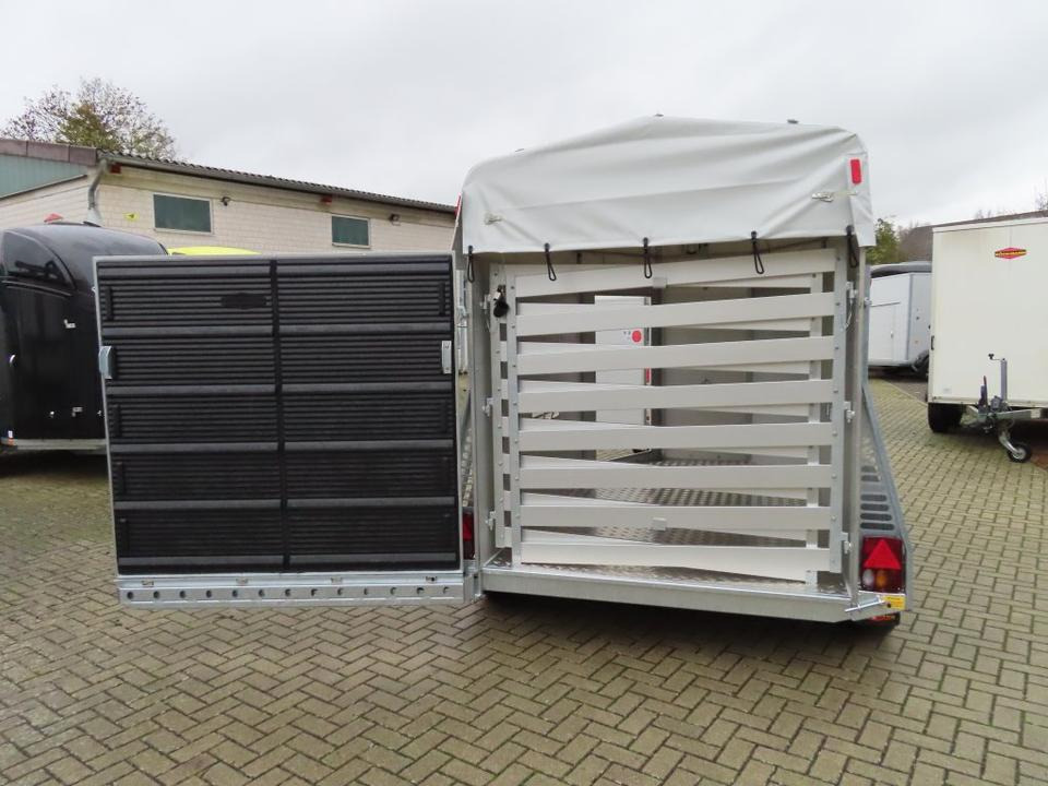 Remorque bétaillère Böckmann Viehanhänger, 2,4 to. Tür/Rampekombi, Humbaur, Fendt: photos 6