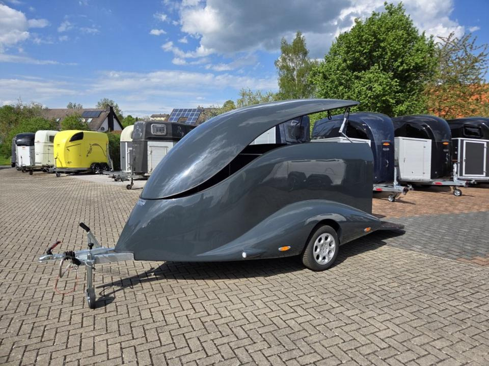 PKW Anhänger Motorrad Geschlossen Kofferanhänger 1000kg 100km/h - Remorque pour moto: photos 2 PKW Anhänger Motorrad Geschlossen Kofferanhänger 1000kg 100km/h - Remorque pour moto: photos 2