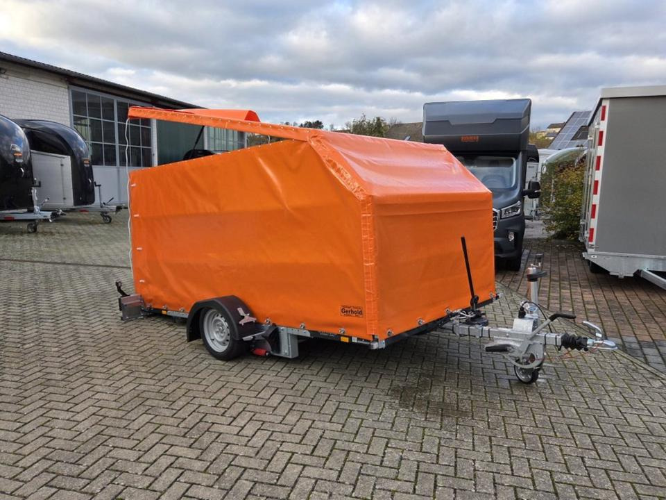 PKW Anhänger Unsinn Absenkanhänger 100 km/h Alubordwände Plane - Remorque voiture: photos 1 PKW Anhänger Unsinn Absenkanhänger 100 km/h Alubordwände Plane - Remorque voiture: photos 1