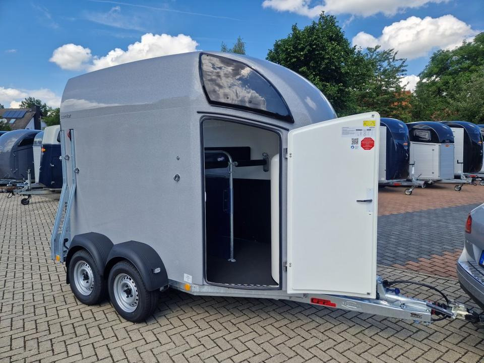 Pferdeanhänger Böckmann Comfort 23 Sattelkammer Aluboden 100km/h - Van chevaux: photos 2 Pferdeanhänger Böckmann Comfort 23 Sattelkammer Aluboden 100km/h - Van chevaux: photos 2