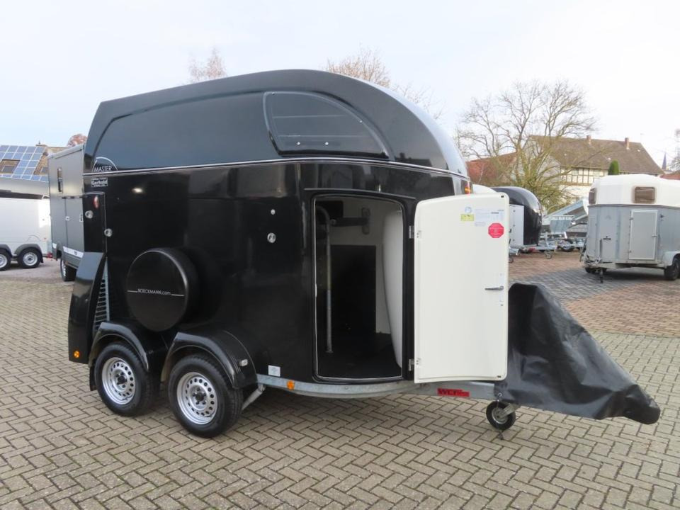 Pferdeanhänger Böckmann Master, Aluboden Sattelkammer 100 Km/h - Van chevaux: photos 2 Pferdeanhänger Böckmann Master, Aluboden Sattelkammer 100 Km/h - Van chevaux: photos 2