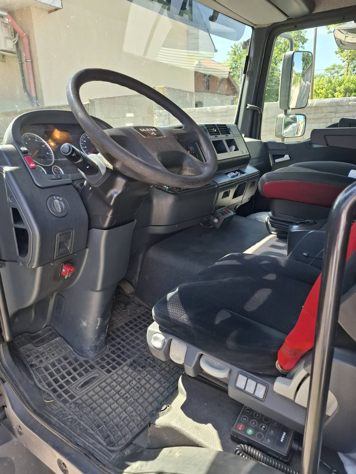 MAN TGL 12.250 4x2 BL en crédit-bail MAN TGL 12.250 4x2 BL: photos 6 MAN TGL 12.250 4x2 BL en crédit-bail MAN TGL 12.250 4x2 BL: photos 6