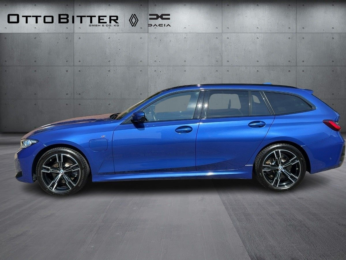 BMW 330 e Touring 360/M SPORT/COMFORTPAKET - Voiture break: photos 2 BMW 330 e Touring 360/M SPORT/COMFORTPAKET - Voiture break: photos 2