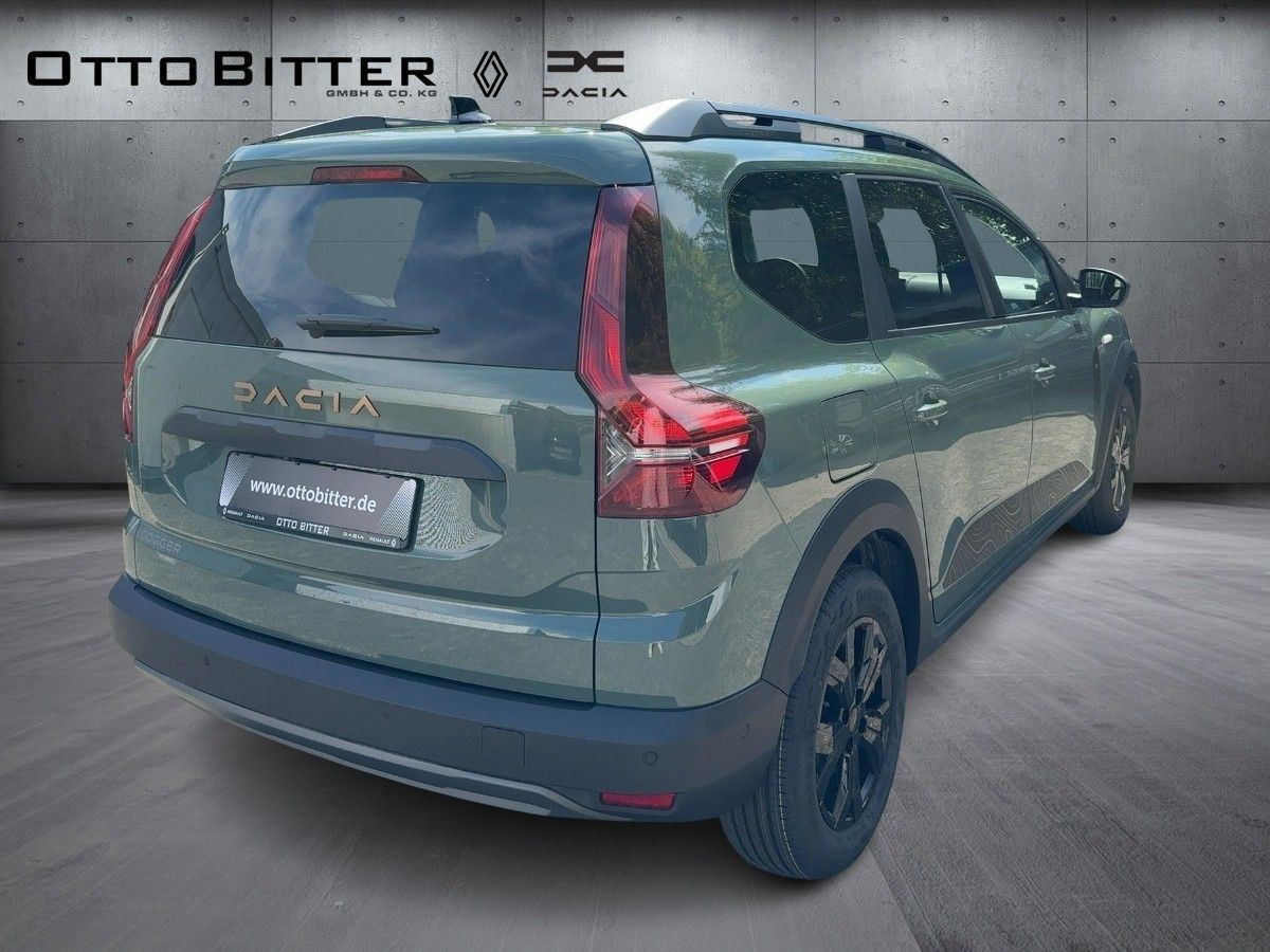 Dacia Jogger Extreme HYBRID140 5-Sitze CITY-PAKET/NAVI - Voiture break: photos 4 Dacia Jogger Extreme HYBRID140 5-Sitze CITY-PAKET/NAVI - Voiture break: photos 4