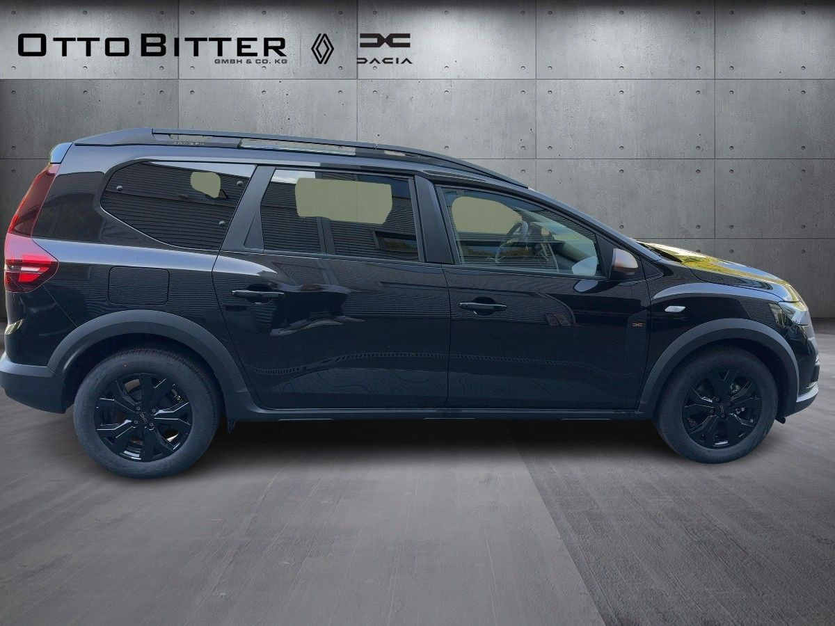 Dacia Jogger Extreme TCe110 7-Sitze - Voiture break: photos 5 Dacia Jogger Extreme TCe110 7-Sitze - Voiture break: photos 5