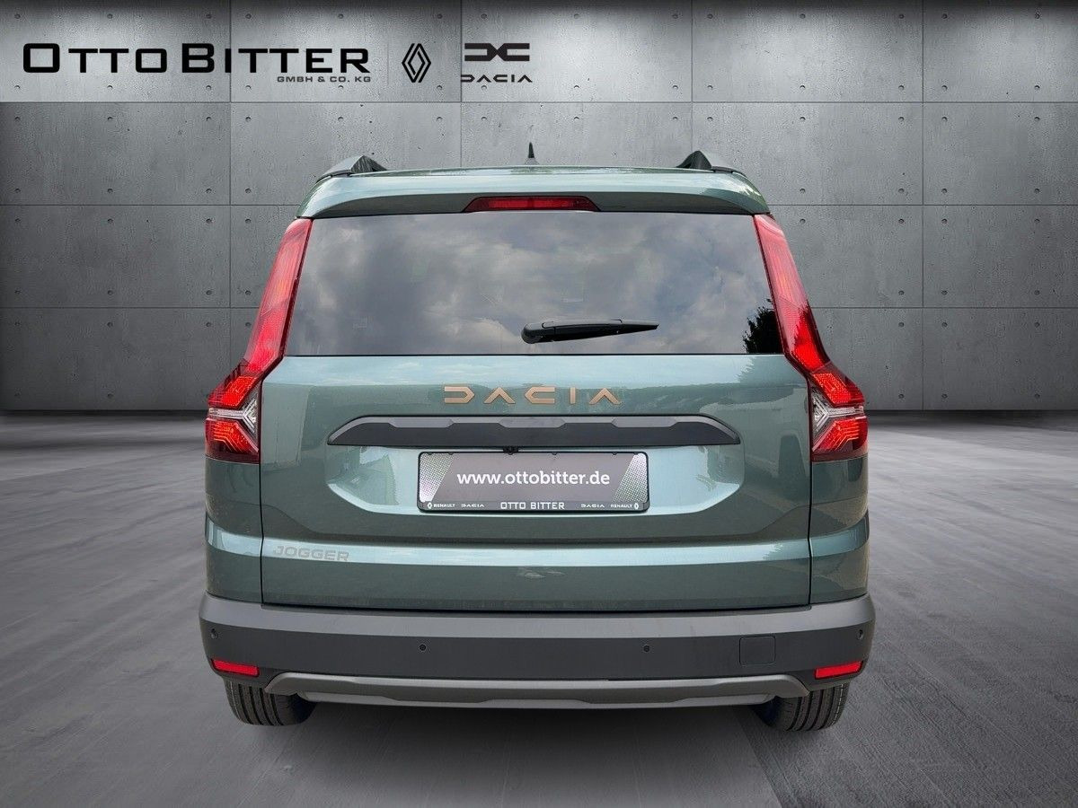 Dacia Jogger Extreme TCe110 7-Sitze CITY-PAKET/NAVI - Voiture: photos 3 Dacia Jogger Extreme TCe110 7-Sitze CITY-PAKET/NAVI - Voiture: photos 3