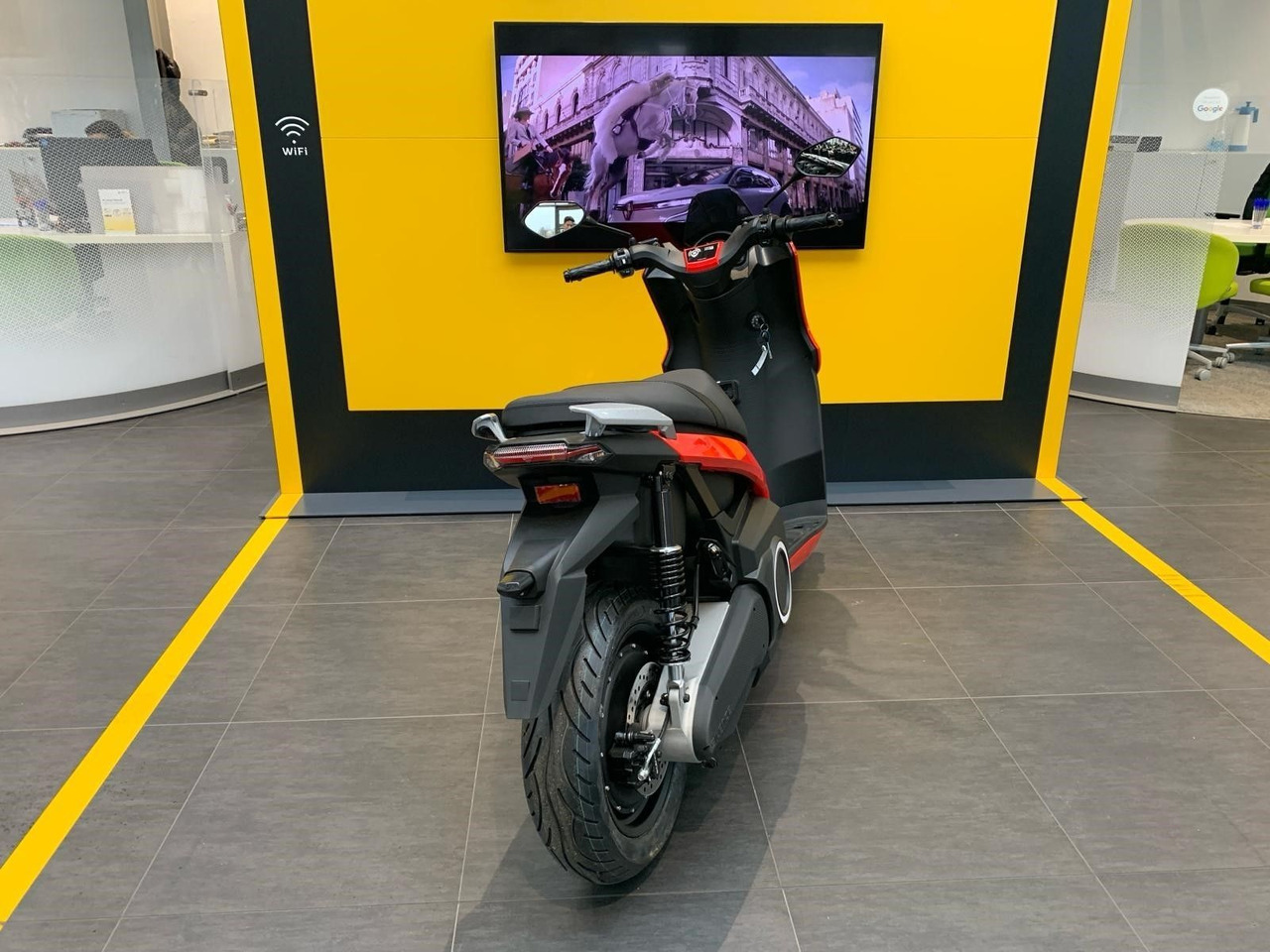 Silence S01 L1e Connected 45km/h (5,6 kWh) ELEKTROROLLER - Motocyclette: photos 4 Silence S01 L1e Connected 45km/h (5,6 kWh) ELEKTROROLLER - Motocyclette: photos 4