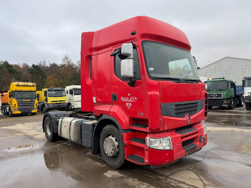 Renault Premium 450 DXI (MANUAL GEARBOX / BOITE MANUELLE / PTO / HYDRAULIQUE POUR BENNE) - Tracteur routier: photos 3 Renault Premium 450 DXI (MANUAL GEARBOX / BOITE MANUELLE / PTO / HYDRAULIQUE POUR BENNE) - Tracteur routier: photos 3