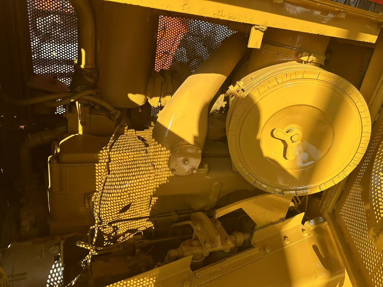 Bulldozer CATERPILLAR D8r [ Copy ]: photos 13