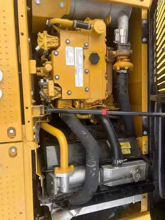Caterpillar CAT312D Small and Medium-sized Original 12Ton Used Excavator CAT312D Sold Well - Pelle: photos 4 Caterpillar CAT312D Small and Medium-sized Original 12Ton Used Excavator CAT312D Sold Well - Pelle: photos 4
