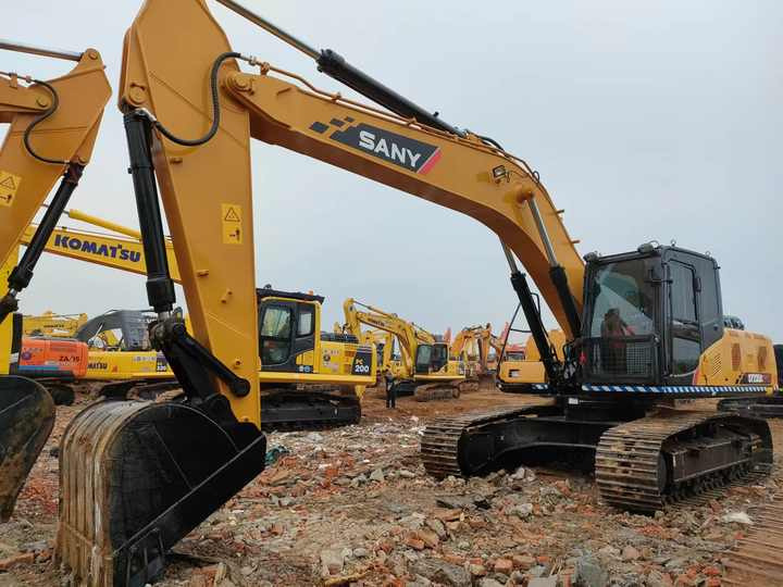 China Brand Used Sany Sy235c Mini Excavator 6ton Crawler Earth Digger Machine for Sale - Pelle sur chenille: photos 4 China Brand Used Sany Sy235c Mini Excavator 6ton Crawler Earth Digger Machine for Sale - Pelle sur chenille: photos 4