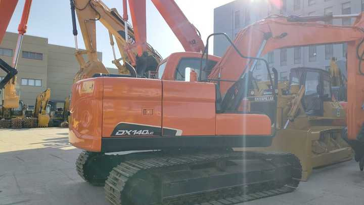 Excellent Condition Korea Brand Dooan Dx140 Excavator in Stock Used Doosan Dx140 225 300 Excavator Low Working Hours on Sale - Pelle: photos 2 Excellent Condition Korea Brand Dooan Dx140 Excavator in Stock Used Doosan Dx140 225 300 Excavator Low Working Hours on Sale - Pelle: photos 2