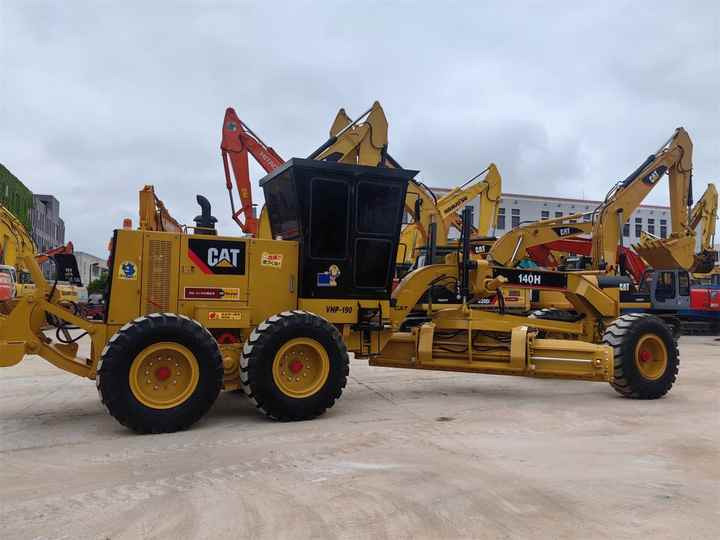 Good Condition Used CAT 140H Motor Grader 140k 140G Caterpillar Used Grader - Niveleuse: photos 3 Good Condition Used CAT 140H Motor Grader 140k 140G Caterpillar Used Grader - Niveleuse: photos 3