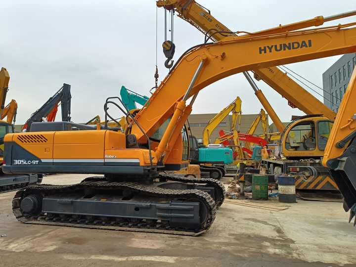 Hyundai Digger 305LC-9T Second Hand Korea Made High Performance Machine Hyundai Excavator for Sale - Pelle sur chenille: photos 4 Hyundai Digger 305LC-9T Second Hand Korea Made High Performance Machine Hyundai Excavator for Sale - Pelle sur chenille: photos 4