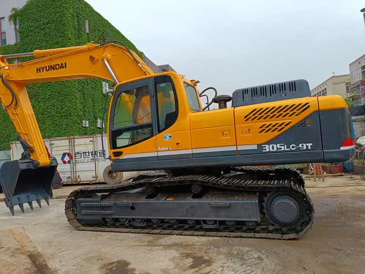Hyundai Digger 305LC-9T Second Hand Korea Made High Performance Machine Hyundai Excavator for Sale - Pelle sur chenille: photos 3 Hyundai Digger 305LC-9T Second Hand Korea Made High Performance Machine Hyundai Excavator for Sale - Pelle sur chenille: photos 3