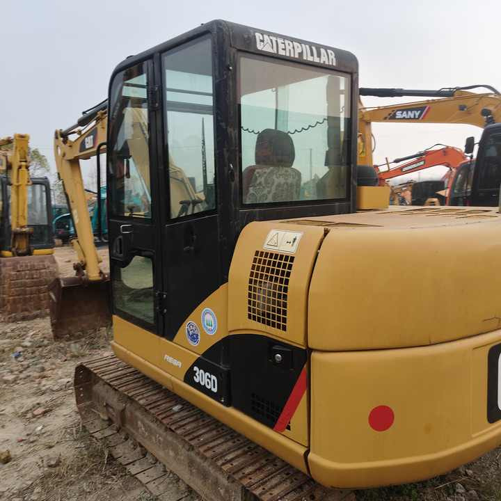 Original Cat 306 Tracked Excavator Caterpillar Excavator CAT 306 Used Cat Tracked Excavator - Pelle sur chenille: photos 3 Original Cat 306 Tracked Excavator Caterpillar Excavator CAT 306 Used Cat Tracked Excavator - Pelle sur chenille: photos 3