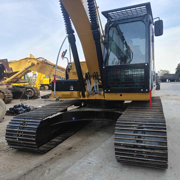 Second Hand Excavator 330D Used Low Price Caterpillar CAT 312D 315D 320D 325D in Good Condition - Pelle sur chenille: photos 4 Second Hand Excavator 330D Used Low Price Caterpillar CAT 312D 315D 320D 325D in Good Condition - Pelle sur chenille: photos 4
