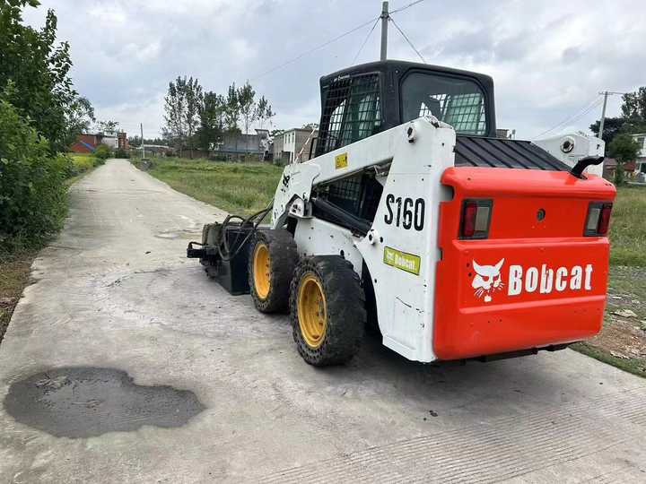 Mini chargeuse USED BOBCAT S160 Skid-steer Loader with Very Good Performance Is for Sale at a Low Price.: photos 6