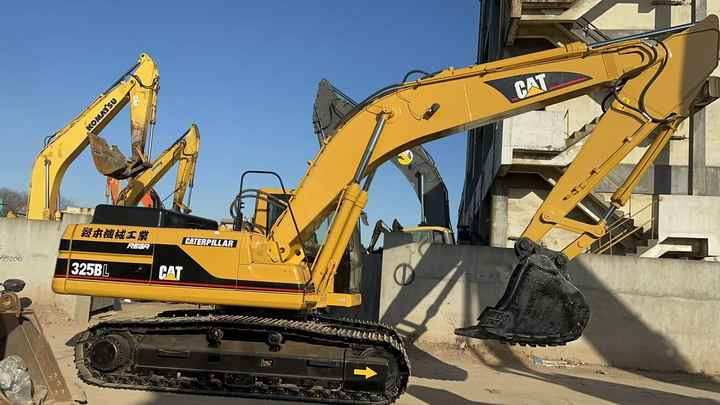 Used CAT 320bl Excavator CAT 320b 320c 320d 320dl Digger Earthmoving Mining Work Heavy Duty Equipment - Pelle sur chenille: photos 5 Used CAT 320bl Excavator CAT 320b 320c 320d 320dl Digger Earthmoving Mining Work Heavy Duty Equipment - Pelle sur chenille: photos 5