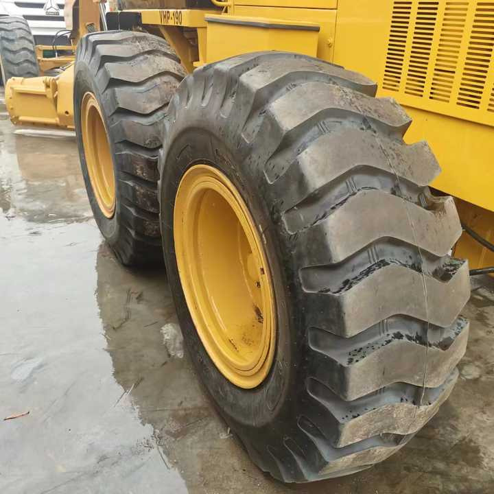 Used Cat 140k Grader for Sale Used Cat Grader 14h 14g 140h 140g 140k - Niveleuse: photos 2 Used Cat 140k Grader for Sale Used Cat Grader 14h 14g 140h 140g 140k - Niveleuse: photos 2