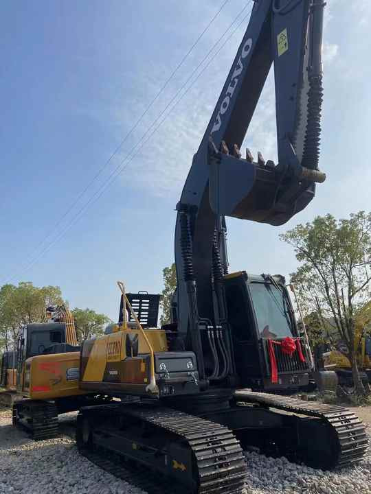 Used Korea Brand volvo Ec210 Excavator for Sale - Pelle sur chenille: photos 4 Used Korea Brand volvo Ec210 Excavator for Sale - Pelle sur chenille: photos 4
