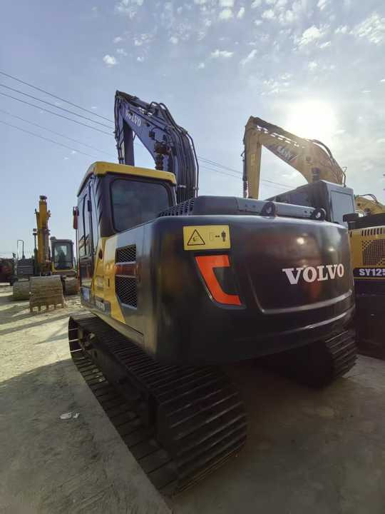 Used Volvo 14 tonne crawler excavator Volvo ec140 excavator powerful low price good quality for sale - Pelle sur chenille: photos 4 Used Volvo 14 tonne crawler excavator Volvo ec140 excavator powerful low price good quality for sale - Pelle sur chenille: photos 4