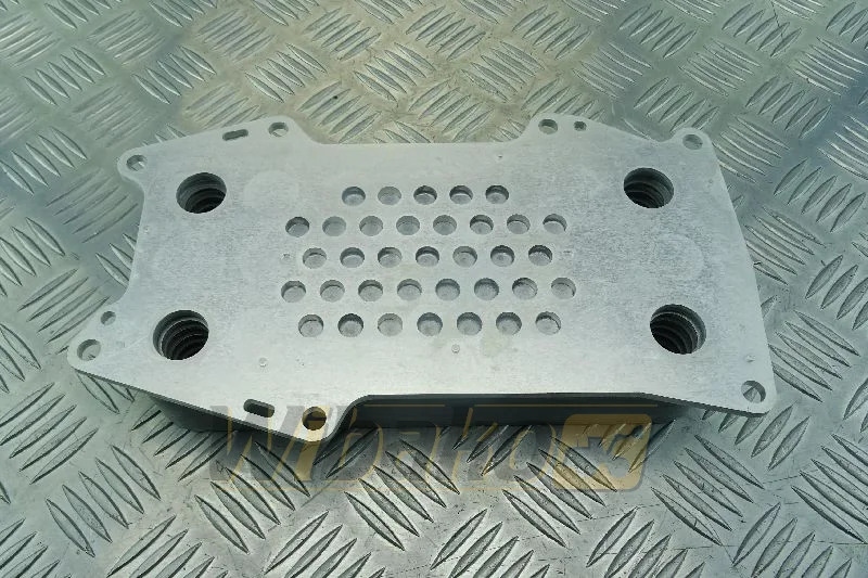 BF Original 20190520120 - Radiateur d'huile pour Engins de chantier: photos 2 BF Original 20190520120 - Radiateur d'huile pour Engins de chantier: photos 2