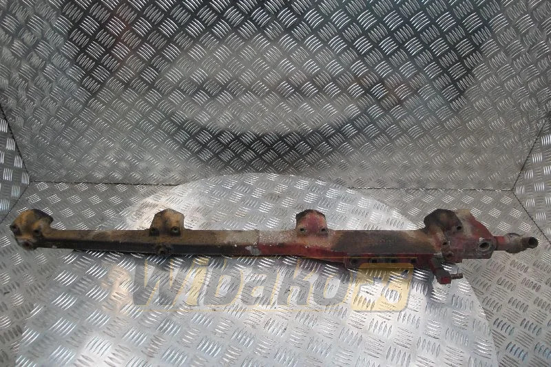 Caterpillar C12 4P9485 - Collecteur d'admission pour Engins de chantier: photos 1 Caterpillar C12 4P9485 - Collecteur d'admission pour Engins de chantier: photos 1