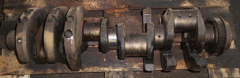 Crankshaft Mitsubishi 8DC9 387S - Vilebrequin pour Engins de chantier: photos 1 Crankshaft Mitsubishi 8DC9 387S - Vilebrequin pour Engins de chantier: photos 1