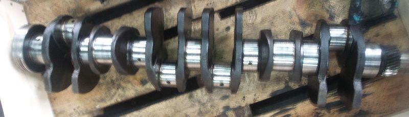 Crankshaft Volvo TD100 - Vilebrequin pour Engins de chantier: photos 1 Crankshaft Volvo TD100 - Vilebrequin pour Engins de chantier: photos 1