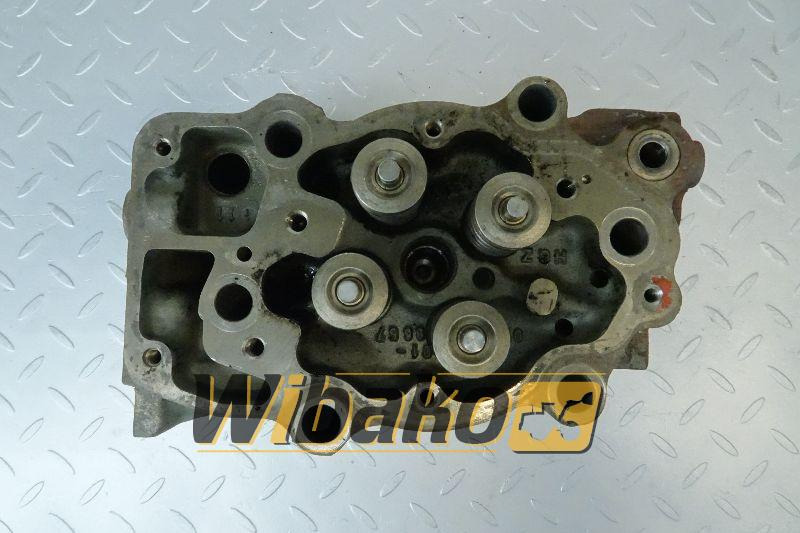 Cylinder head for engine Liebherr D934 L A6 0701-8657 - Culasse pour Engins de chantier: photos 1 Cylinder head for engine Liebherr D934 L A6 0701-8657 - Culasse pour Engins de chantier: photos 1
