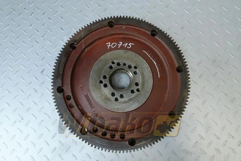 Deutz 04254991 - Volant moteur pour Engins de chantier: photos 1 Deutz 04254991 - Volant moteur pour Engins de chantier: photos 1