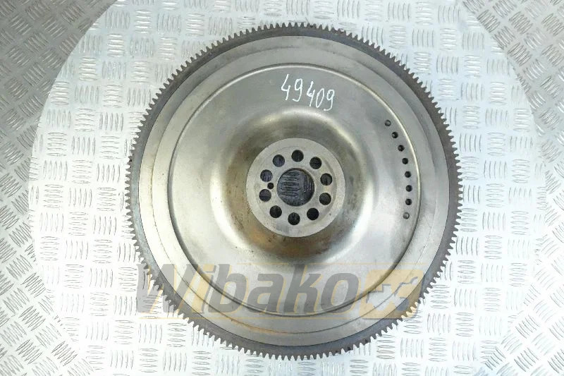 Deutz 04613860 - Volant moteur pour Engins de chantier: photos 2 Deutz 04613860 - Volant moteur pour Engins de chantier: photos 2