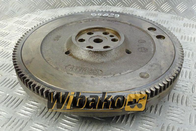 Flywheel for engine Yanmar 4TNE98 129902-21580 - Volant moteur pour Engins de chantier: photos 1 Flywheel for engine Yanmar 4TNE98 129902-21580 - Volant moteur pour Engins de chantier: photos 1