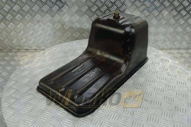 Iveco 500388253 - Carter d'huile pour Engins de chantier: photos 1 Iveco 500388253 - Carter d'huile pour Engins de chantier: photos 1