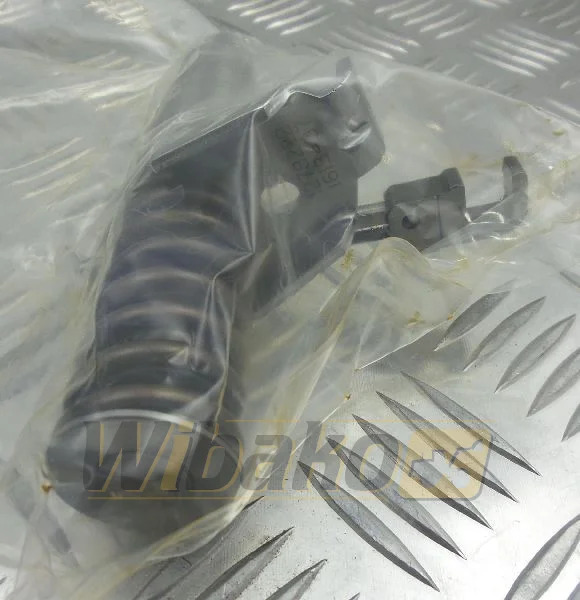 KMP 127-8222 - Injecteur pour Engins de chantier: photos 2 KMP 127-8222 - Injecteur pour Engins de chantier: photos 2