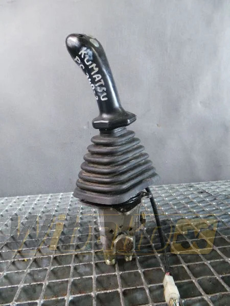 Komatsu PC340-7 - Valve hydraulique pour Engins de chantier: photos 1 Komatsu PC340-7 - Valve hydraulique pour Engins de chantier: photos 1