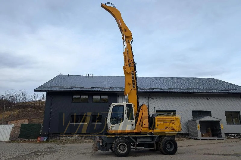 Liebherr A924C - Pelle de manutention: photos 3 Liebherr A924C - Pelle de manutention: photos 3