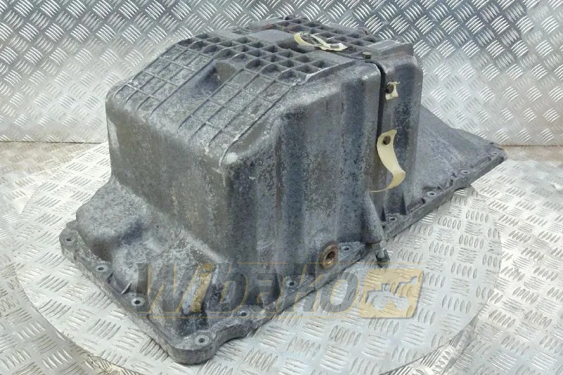 Mercedes OM906LA A9060102013AGVS - Carter d'huile pour Engins de chantier: photos 1 Mercedes OM906LA A9060102013AGVS - Carter d'huile pour Engins de chantier: photos 1