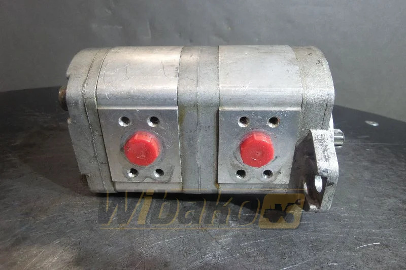 Poclain 10992682 U3943552 - Pompe hydraulique pour Engins de chantier: photos 2 Poclain 10992682 U3943552 - Pompe hydraulique pour Engins de chantier: photos 2