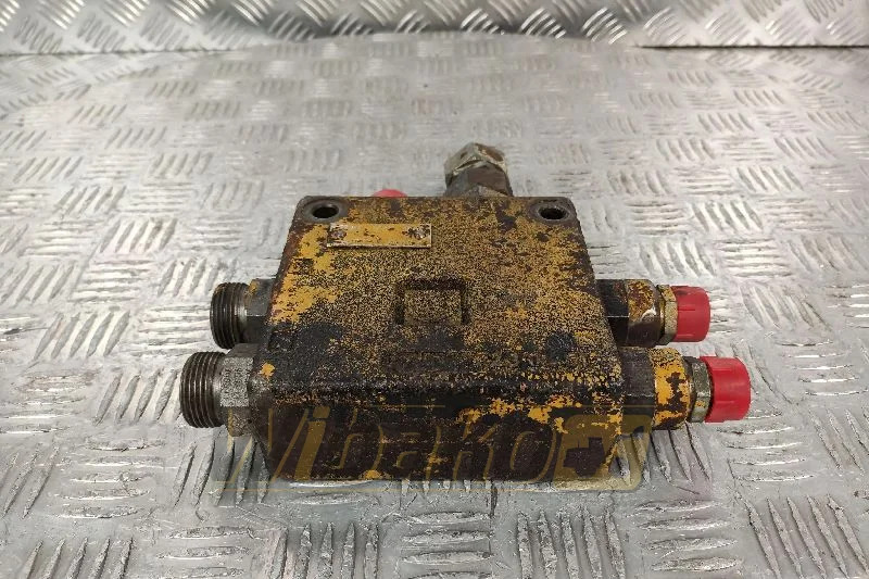 ZF 7730900117 - Valve hydraulique pour Engins de chantier: photos 1 ZF 7730900117 - Valve hydraulique pour Engins de chantier: photos 1