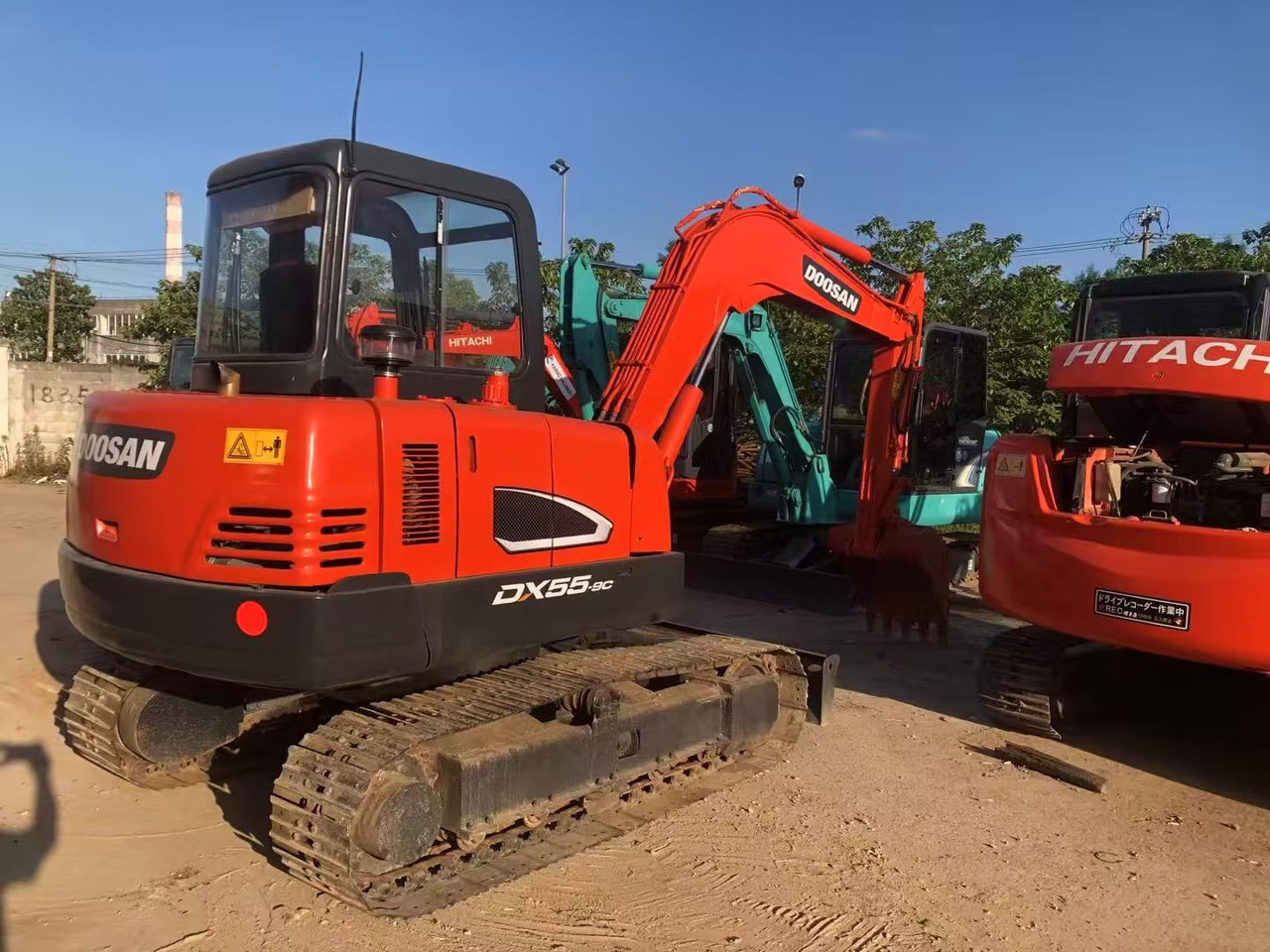 DOOSAN 55-9c - Mini pelle: photos 5 DOOSAN 55-9c - Mini pelle: photos 5