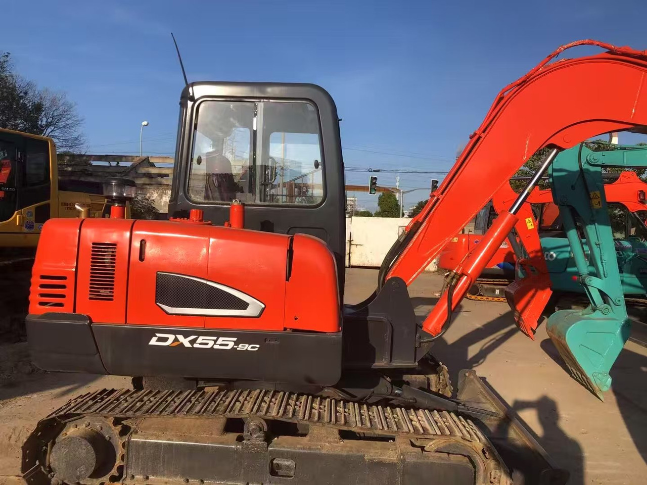 Pelle sur chenille DOOSAN DX55-9C: photos 10